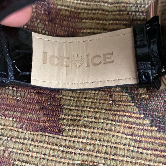 Brand new “Ice Ice Volcano” Genuine Diamonds Bezel Large Face Men’s Watch. Nice! - Picture 8 of 10